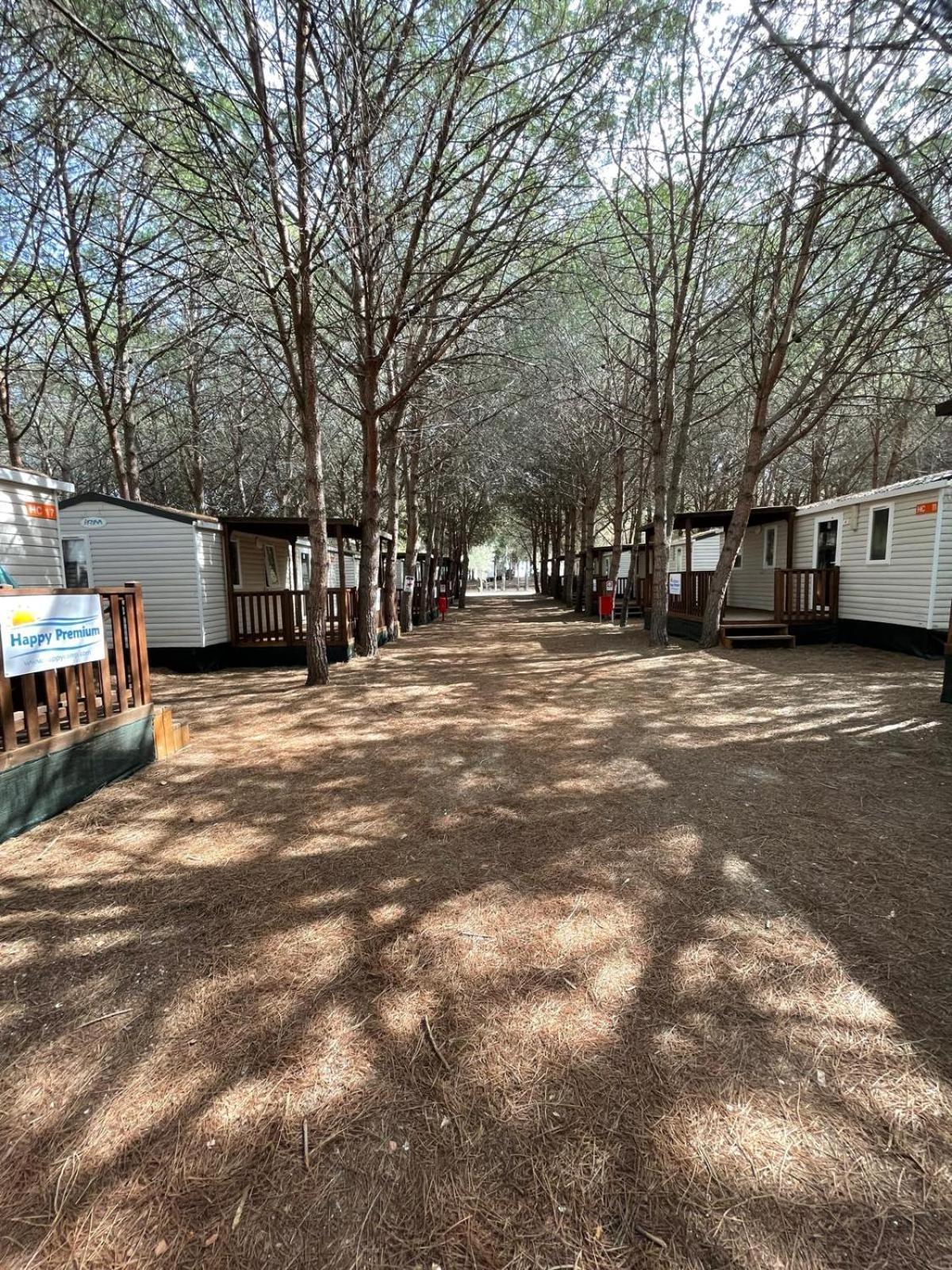 Parque de Campismo Happy Camp Mobile Homes In Iscrixedda 3*
